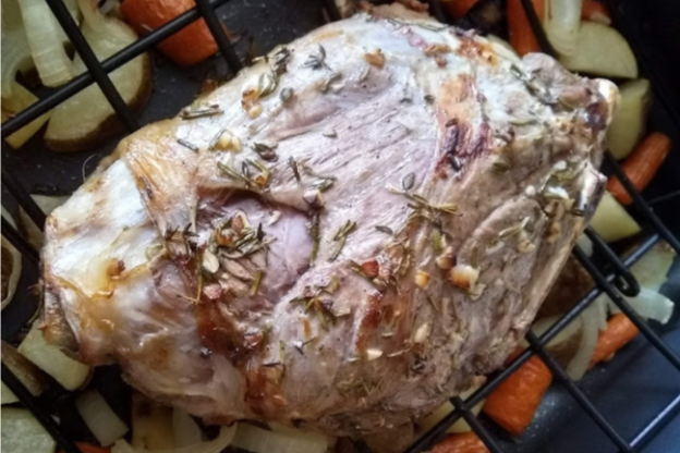 Leg of Lamb (Bone in)